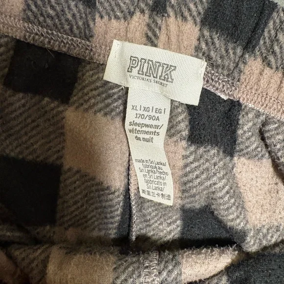 PINK Victoria's Secret Checkered Sleepwear - Picture 4 of 5